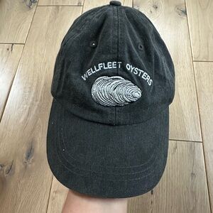 Wellfleet Oysters Hat